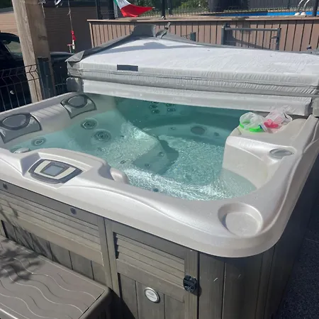 Bienvenue Chez Vic Villa