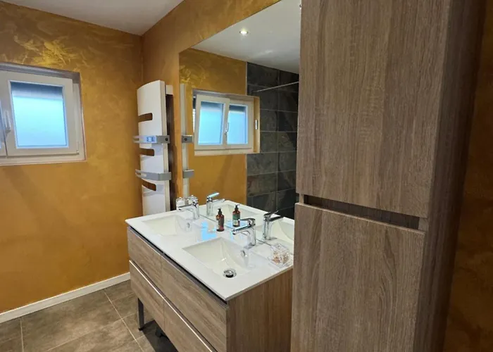 Bienvenue Chez Vic Villa *